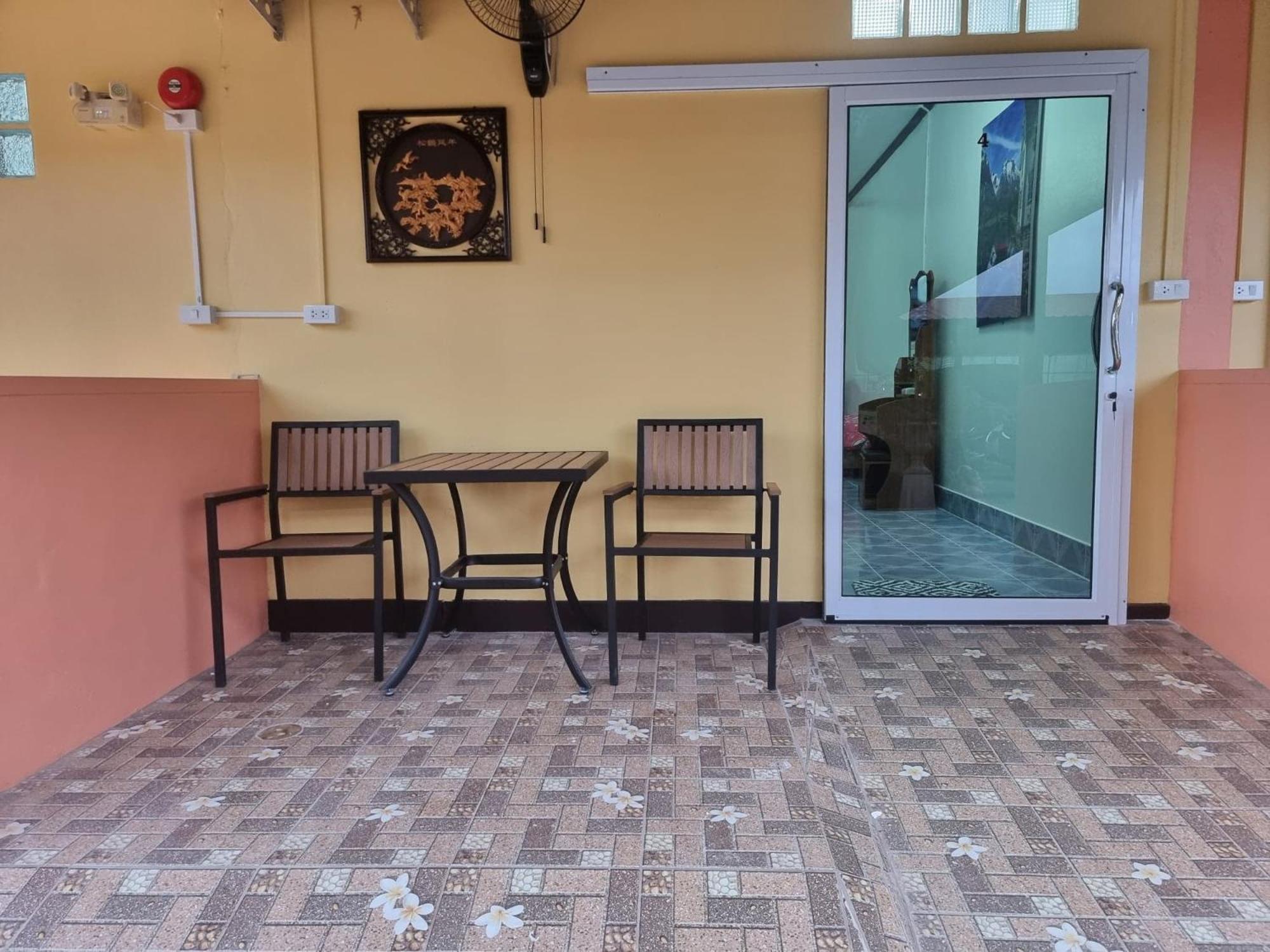 Baan Sabaijai Resort That Phanom Pokoj fotografie